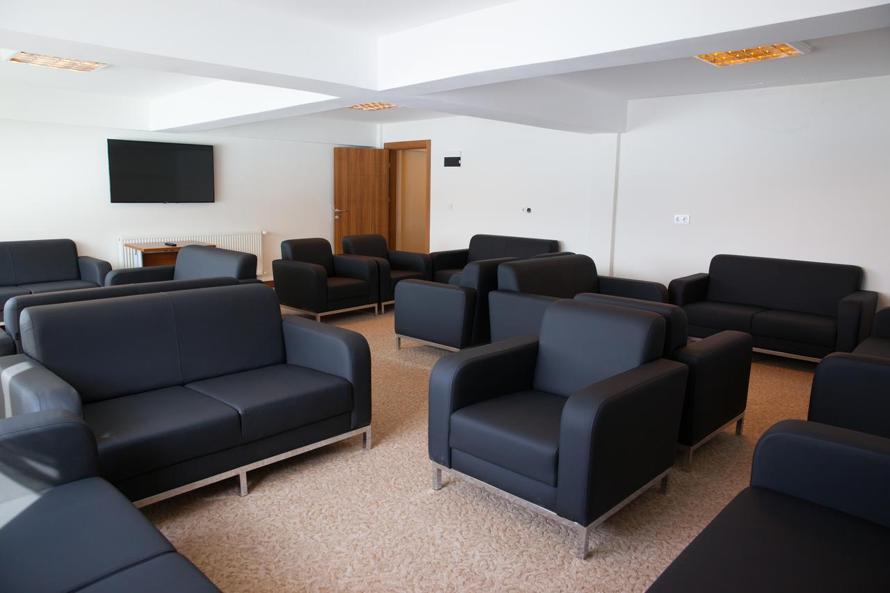 Black Forest Hotel Savsat Bagian luar foto